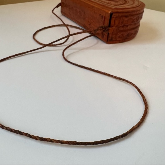 Vintage handmade purse from Benin - Picture 4 of 12